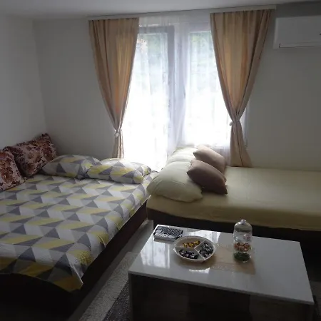 Mala Kuca Apartament Foca